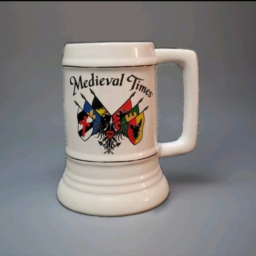 Medieval Times Beer Stein Tankard Coat Of Arms